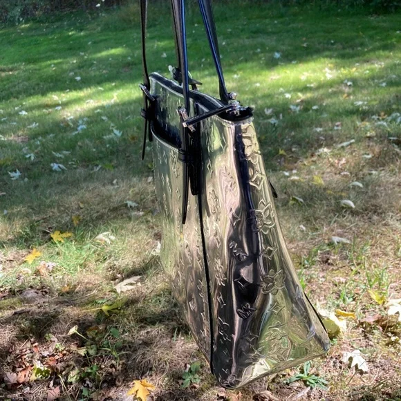 Michael Kors Metallic Silver Monogram Mirror Zipper Top Ciara Tote Bag Purse - Picture 12 of 17